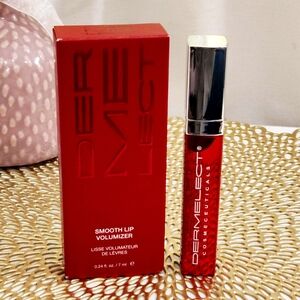 Dermelect Smooth Lip Volumizer Lip Plumping Gloss For Fuller Lips & Lip Wrinkles